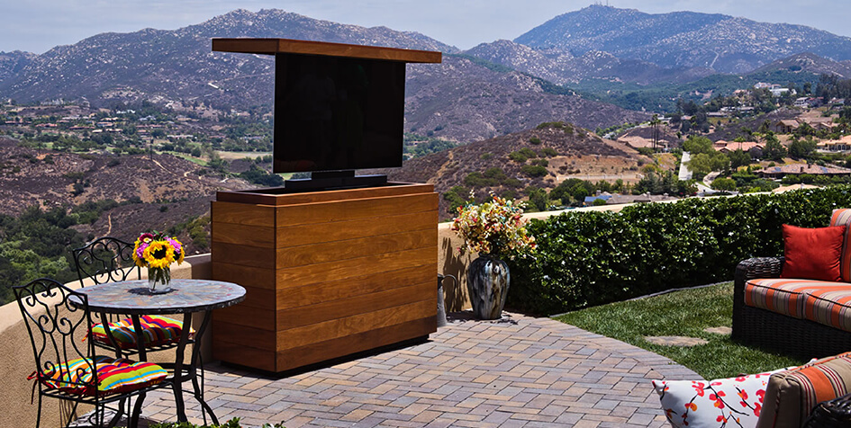 Outdoor TV Lift Cabinet