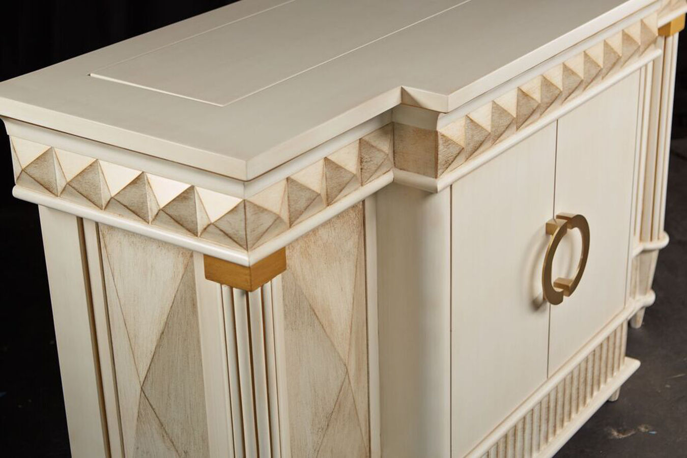 Octavious 65-Inch TV Lift Cabinet System - Image 3