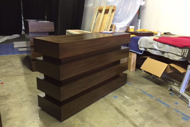 Le Bloc Espresso Pop UP TV Lift Cabinet - Image 4