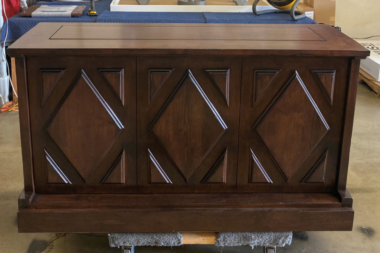 Poncho Villa TV Lift TV lift foot of bed