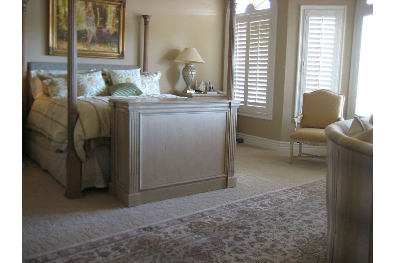 Ritz Camden TV lift stand fits 55 inch - Image 3