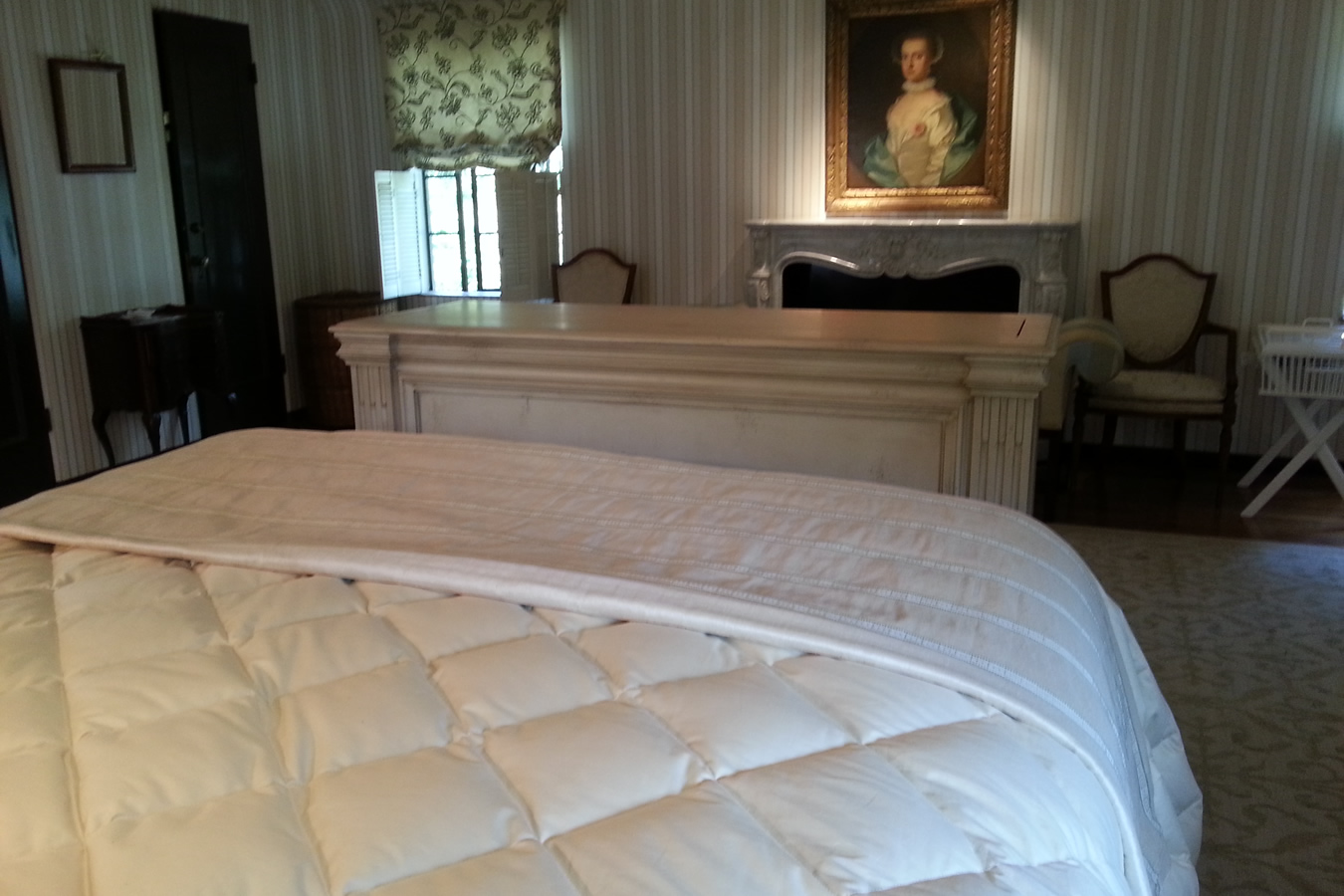 Ritz Camden TV lift stand fits 55 inch - Image 8