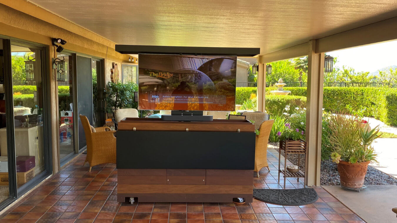 Outdoor Stunner fits 55 TV lift cabinet with bar - Image 9
