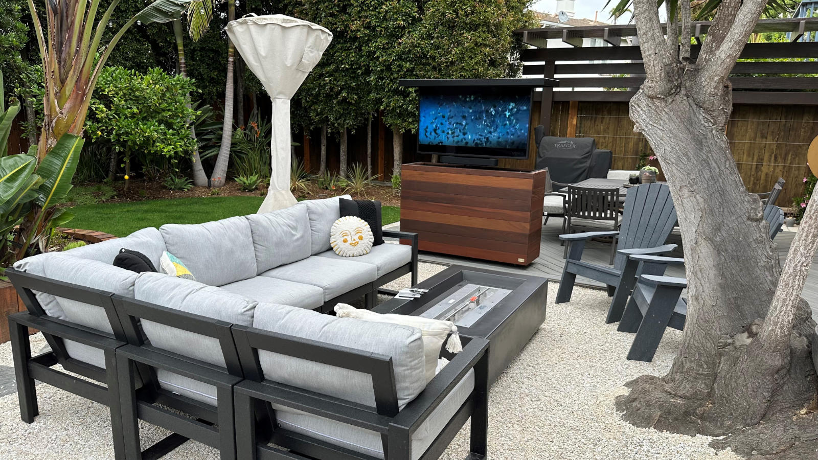 Outdoor Backyard Tv Lift Furniture