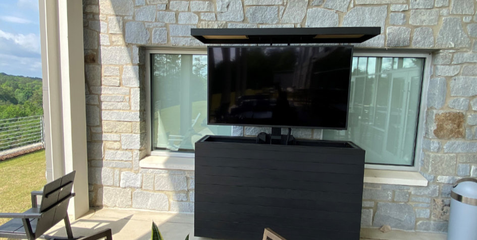 Outdoor TV Lift Cabinet